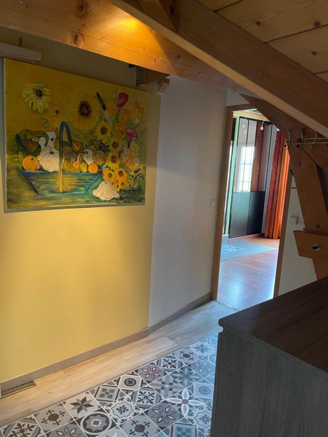 Gîtes de La Maison Bleue d'Estialescq Eksteriør billede